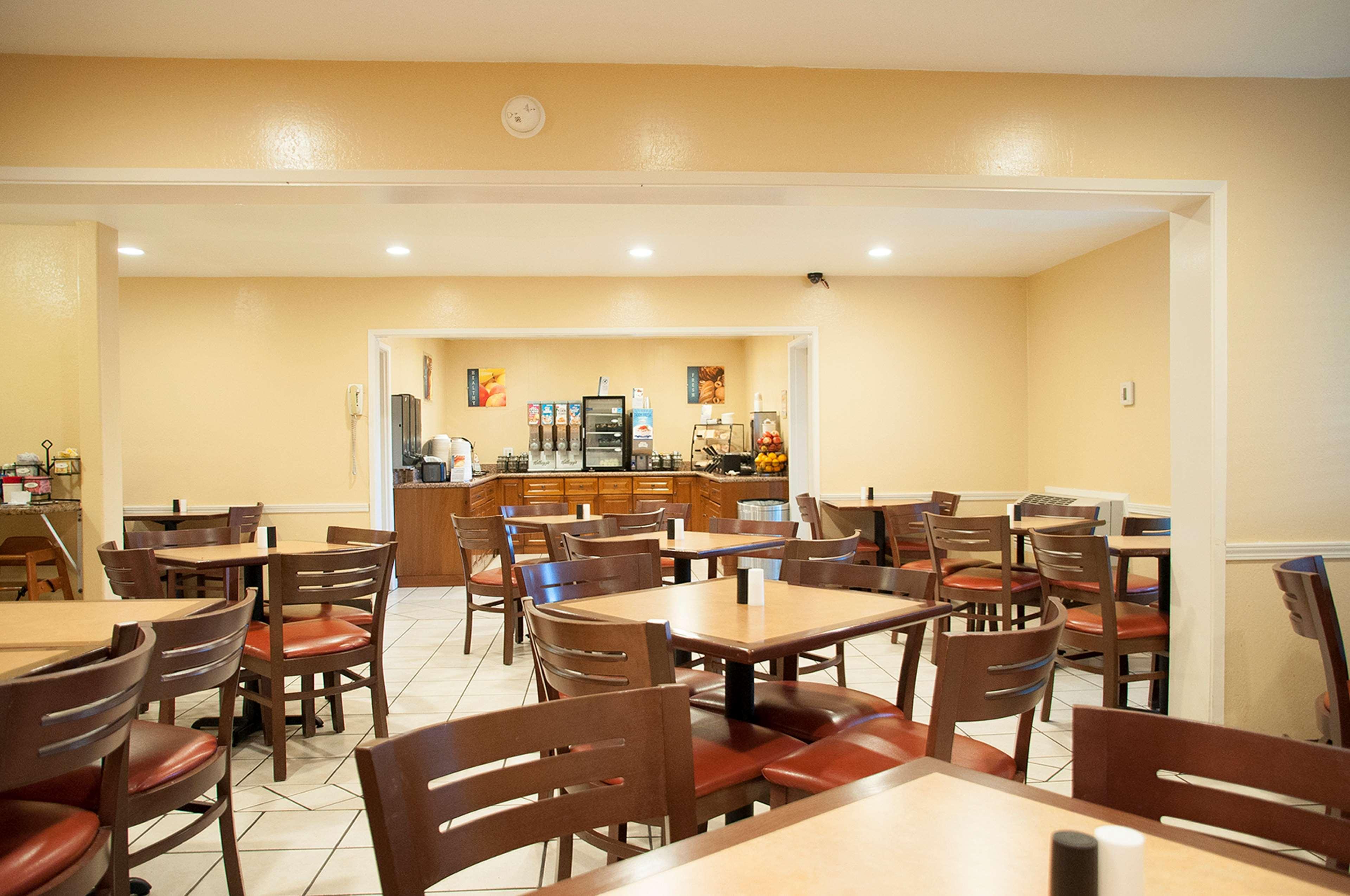 Best Western Village Inn Фресно Екстериор снимка