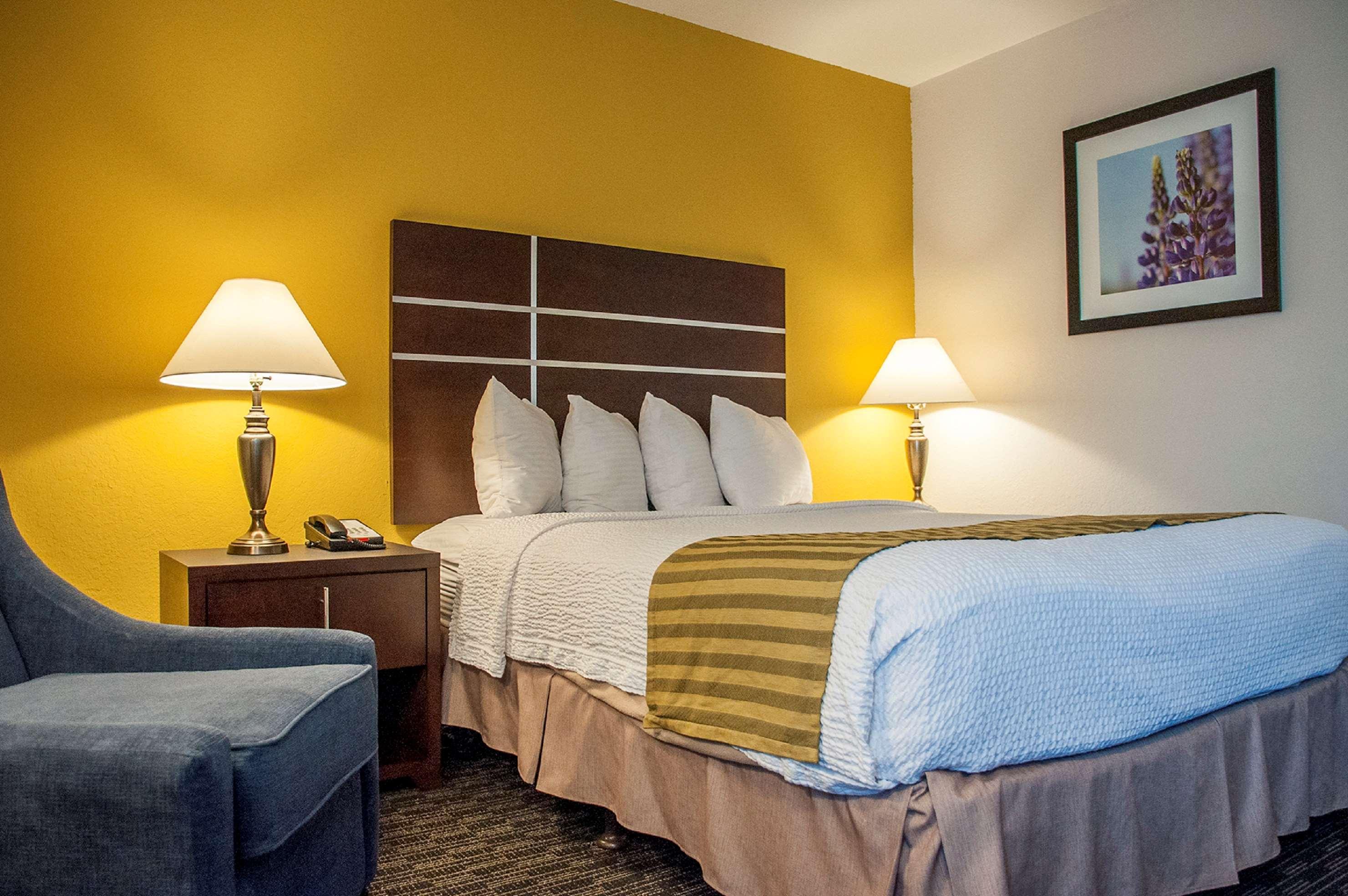 Best Western Village Inn Фресно Екстериор снимка